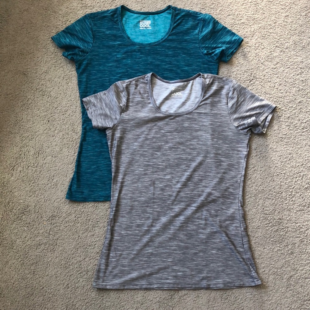 Bundle: 32 Degrees Short Sleeve Scoop Neck Tee